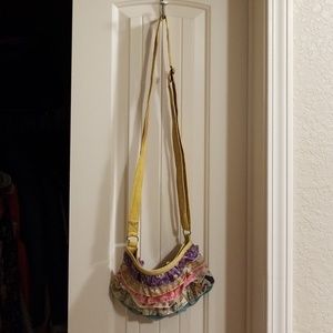 Adorable ruffled bag